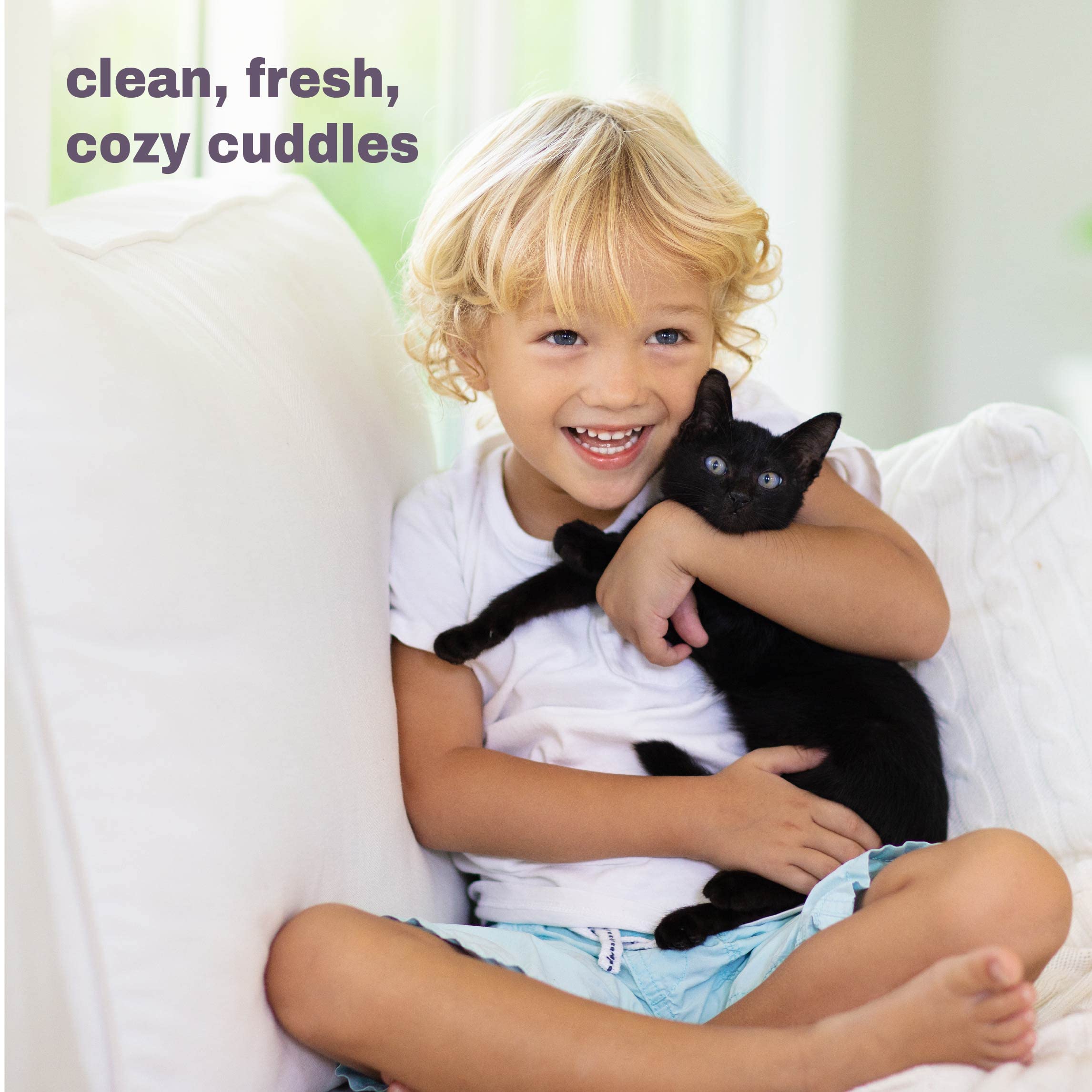 Mighty Meow foam shampoo refreshes a dry coat for a soft finish.