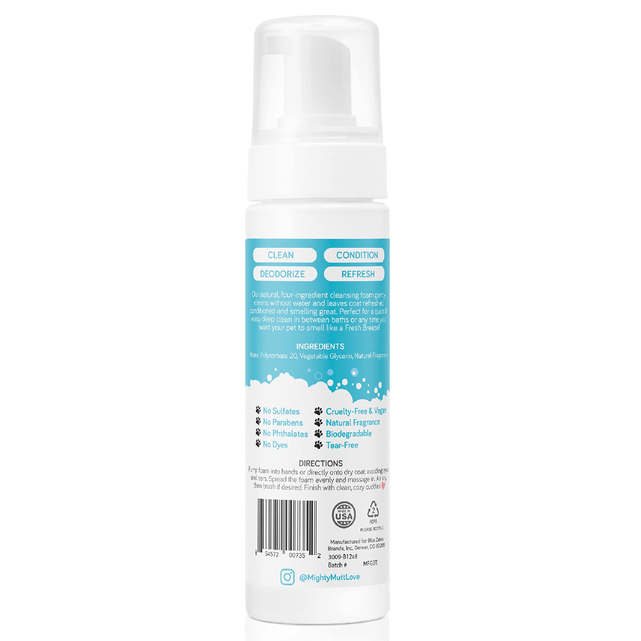 Mighty Mutt waterless foam application close-up showing effortless lather without water.