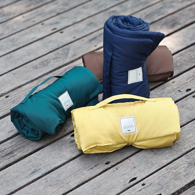 MikooMikoo Travel Dog Bed machine washable for quick cleanup.
