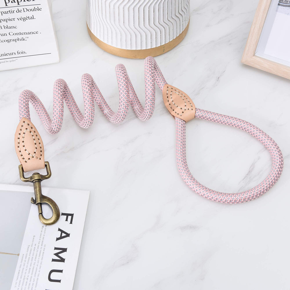 Mile High Life knitted rope demonstrates durability and gentle shock absorption.