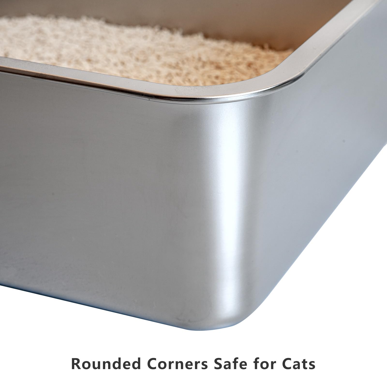 Miwoowim seamless-design litter box eliminates crevices for thorough cleaning.