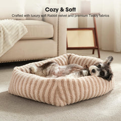 MixJOY bed with non-slip bottom for stable rests.