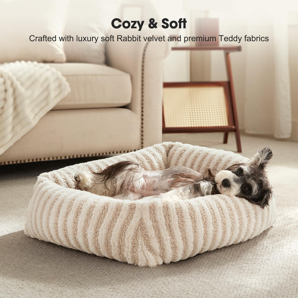 MIXJOY bed with soft faux fur for a warm, inviting sleep space