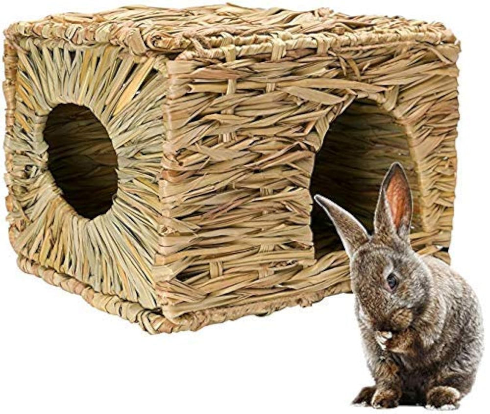 MODEMODE natural seagrass bed hideaway front view shows cozy shelter for small pets