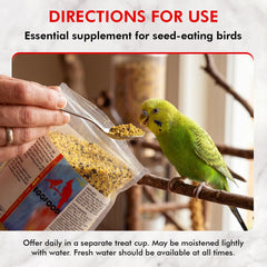 Morning Bird Eggfood dry-serve cup demonstrates convenient feeding.