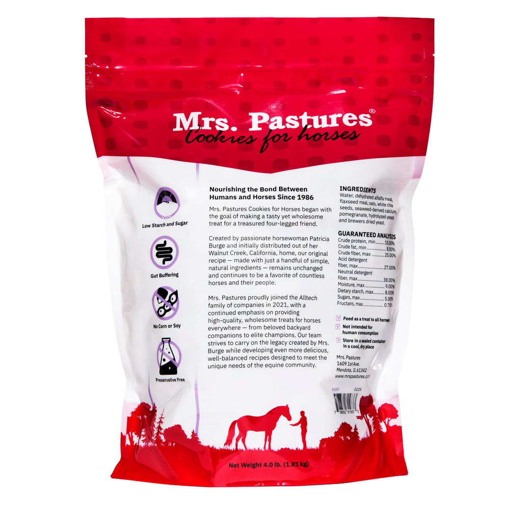 Mrs. Pastures Mindful Minis flaxseed treat with crispy texture ideal for training sessions.