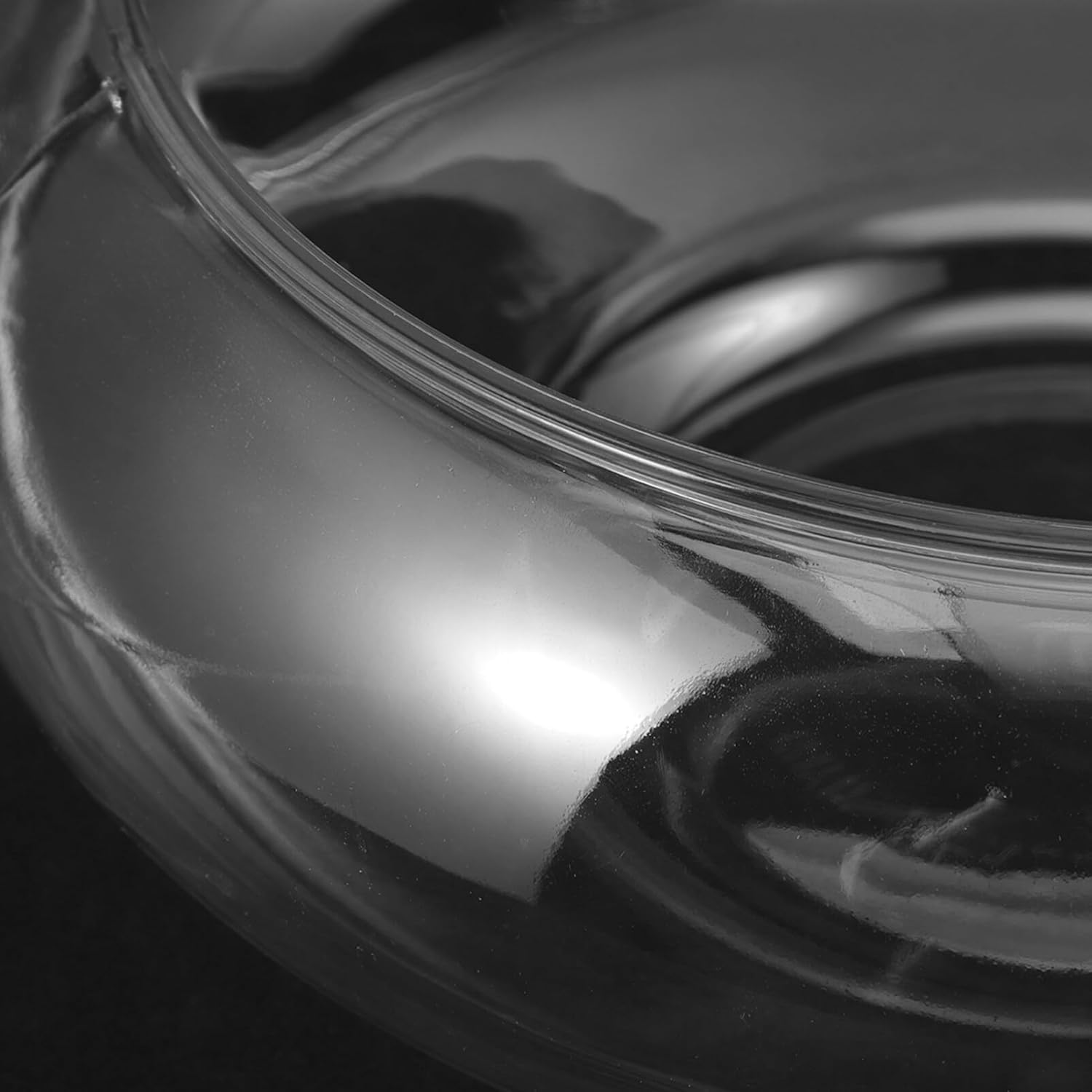 Musaner wedding centerpiece bowl provides elegant wedding decor