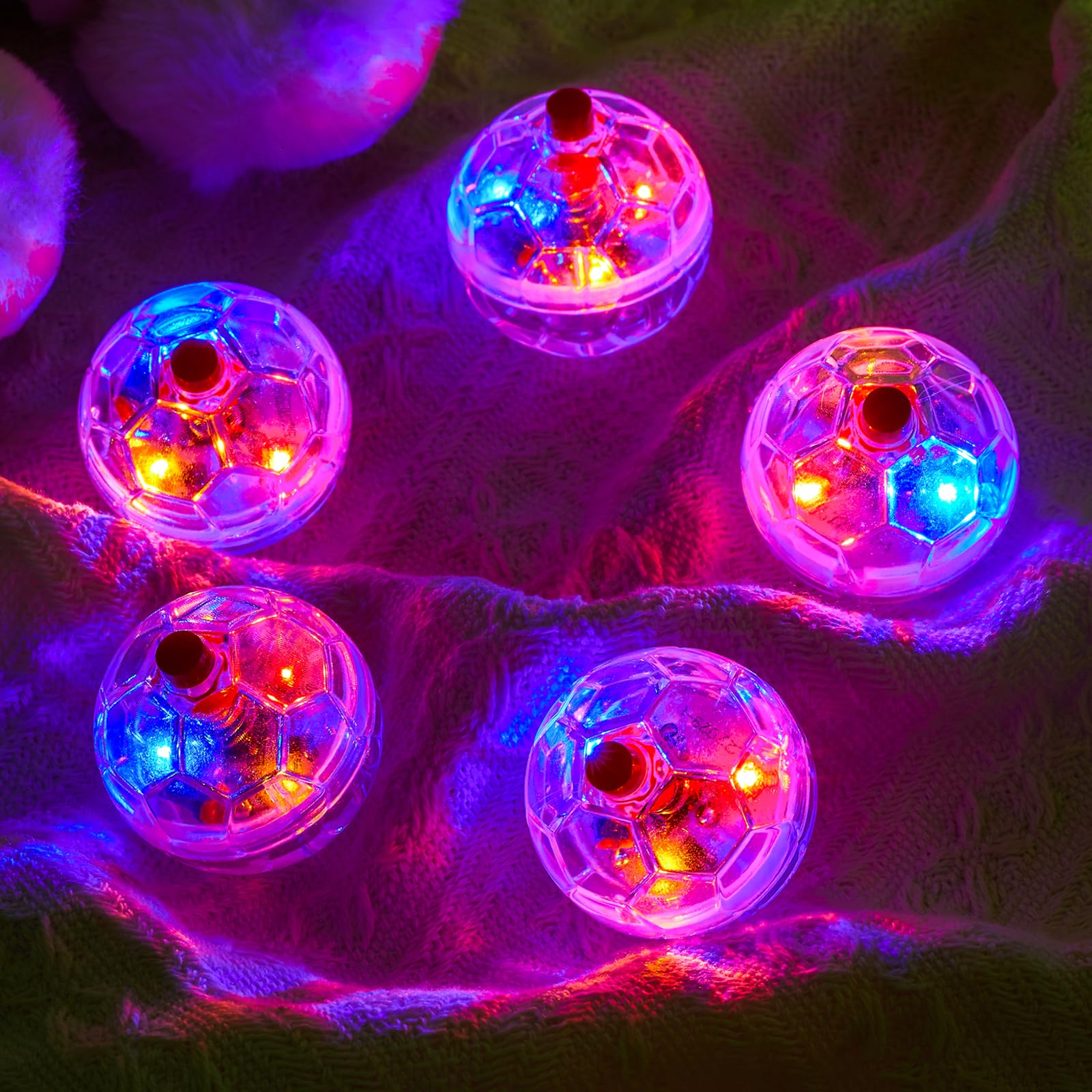 MVNIHEK LED cat ball in action catching and chasing