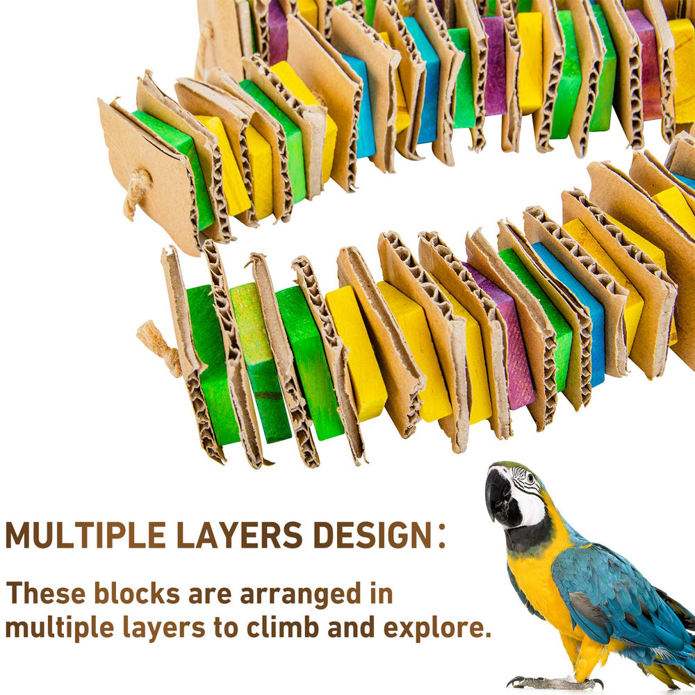 Bright colors attract parrots to MYFAMIREA toy quickly.