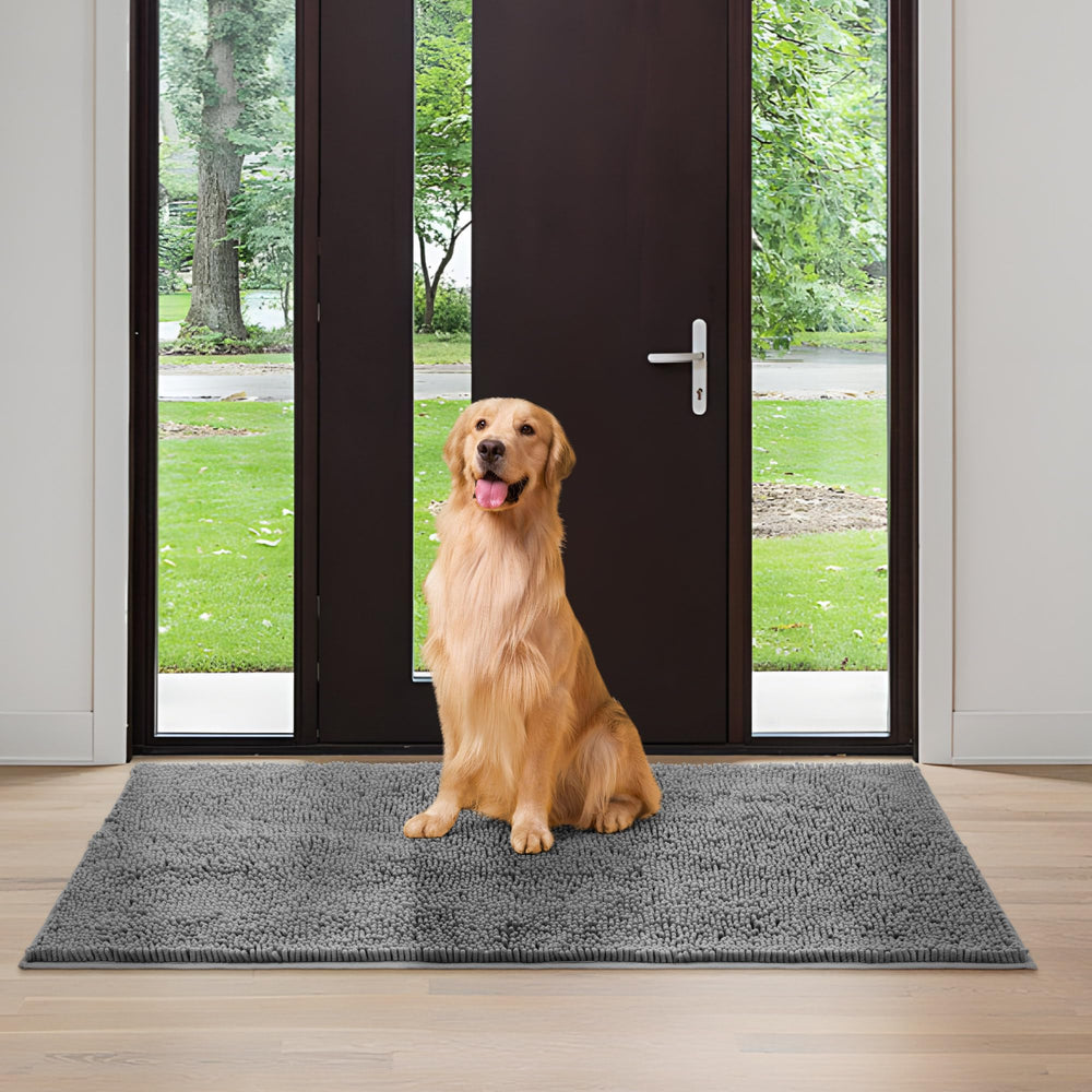 Naturei chenille dirt-trapping mat keeps entryways cleaner.