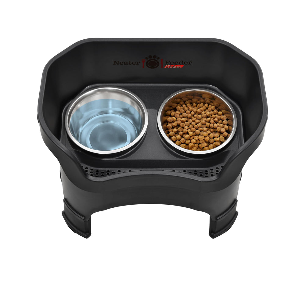 Neater Feeder Deluxe easy to clean and maintain