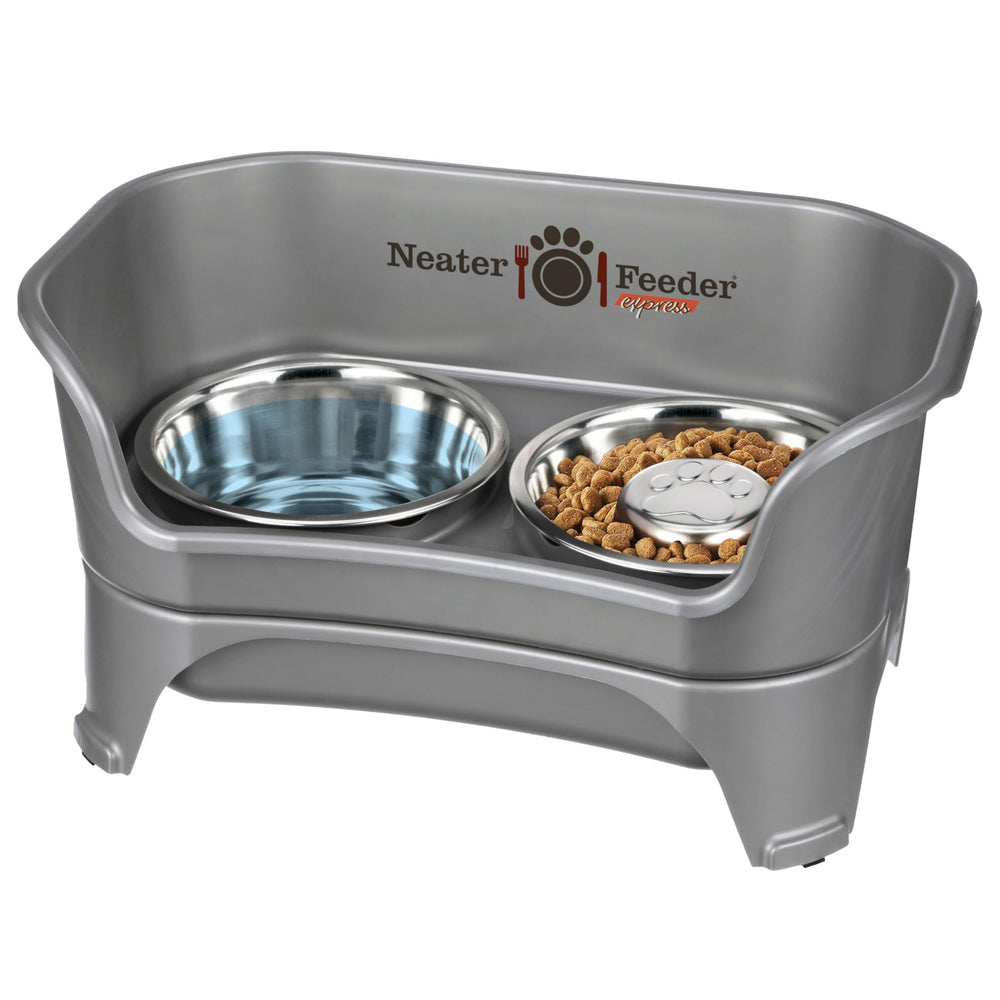 Neater Feeder Express mess-proof bowl keeps meals contained and tidy during feeding.