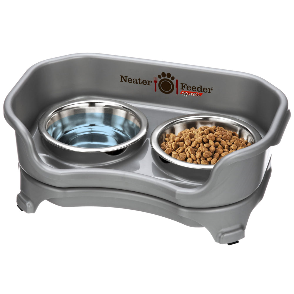 Neater Feeder Express mess-proof feeding station reduces spills during meals