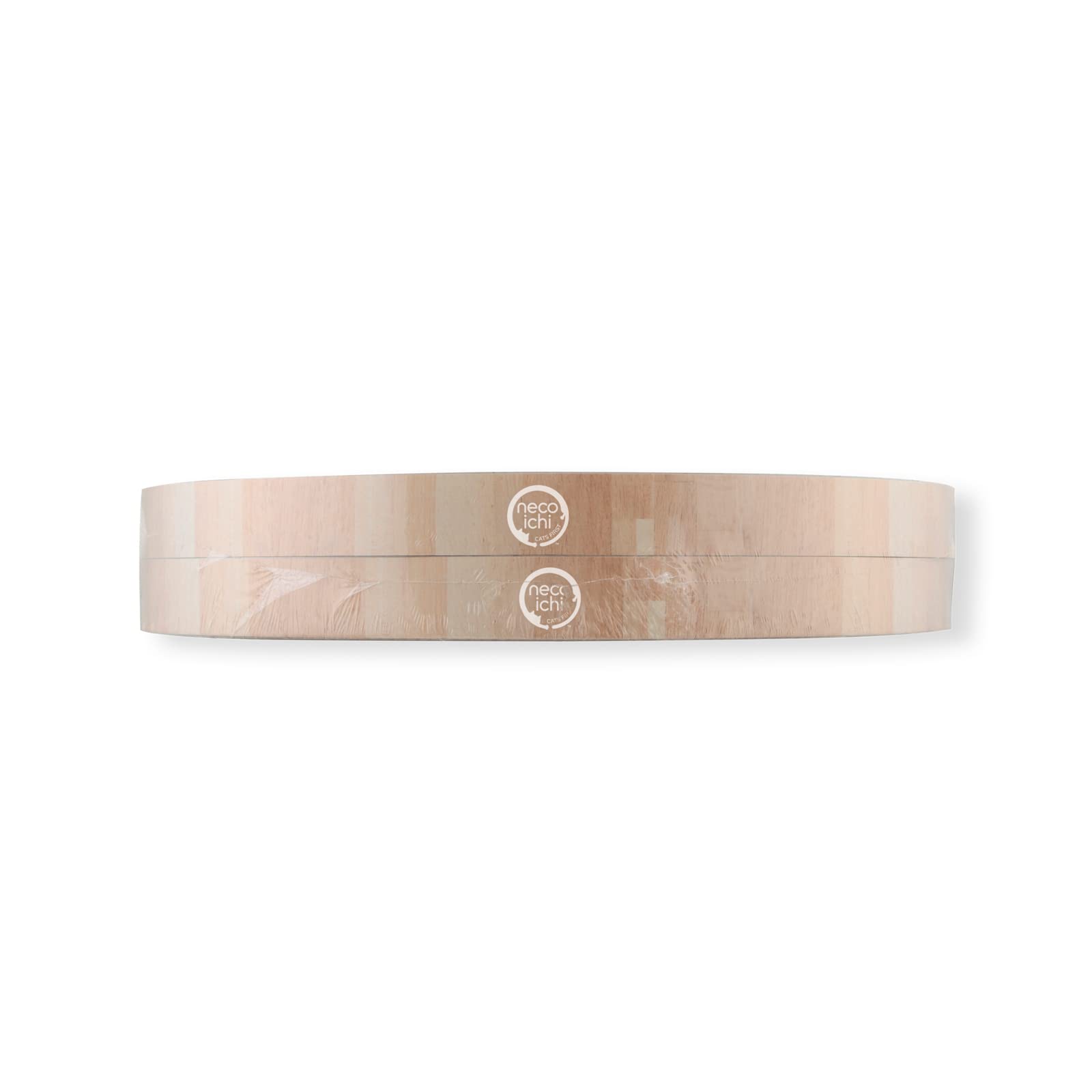 Necoichi Scratcher Bowl XL Oak reversible surface promotes extended use.