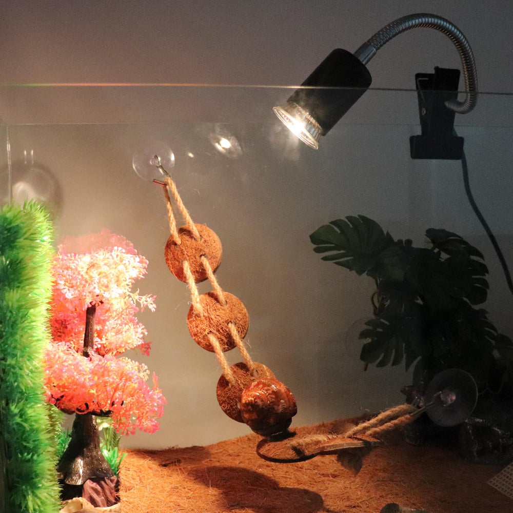 Neeenn Hermit Crab Heat Lamp uses an E27 socket for flexible bulb choices.