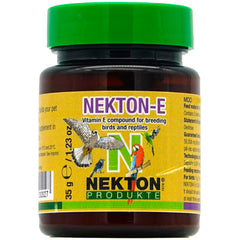 Nekton-E Vitamin E bird bottle pour demonstrates easy daily supplementation for health
