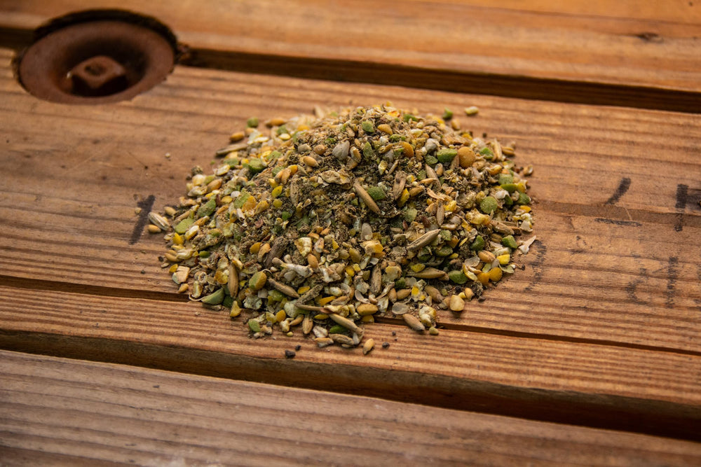 New Country Organics Classic Grind Layer feed – digestive health with probiotics and kelp.