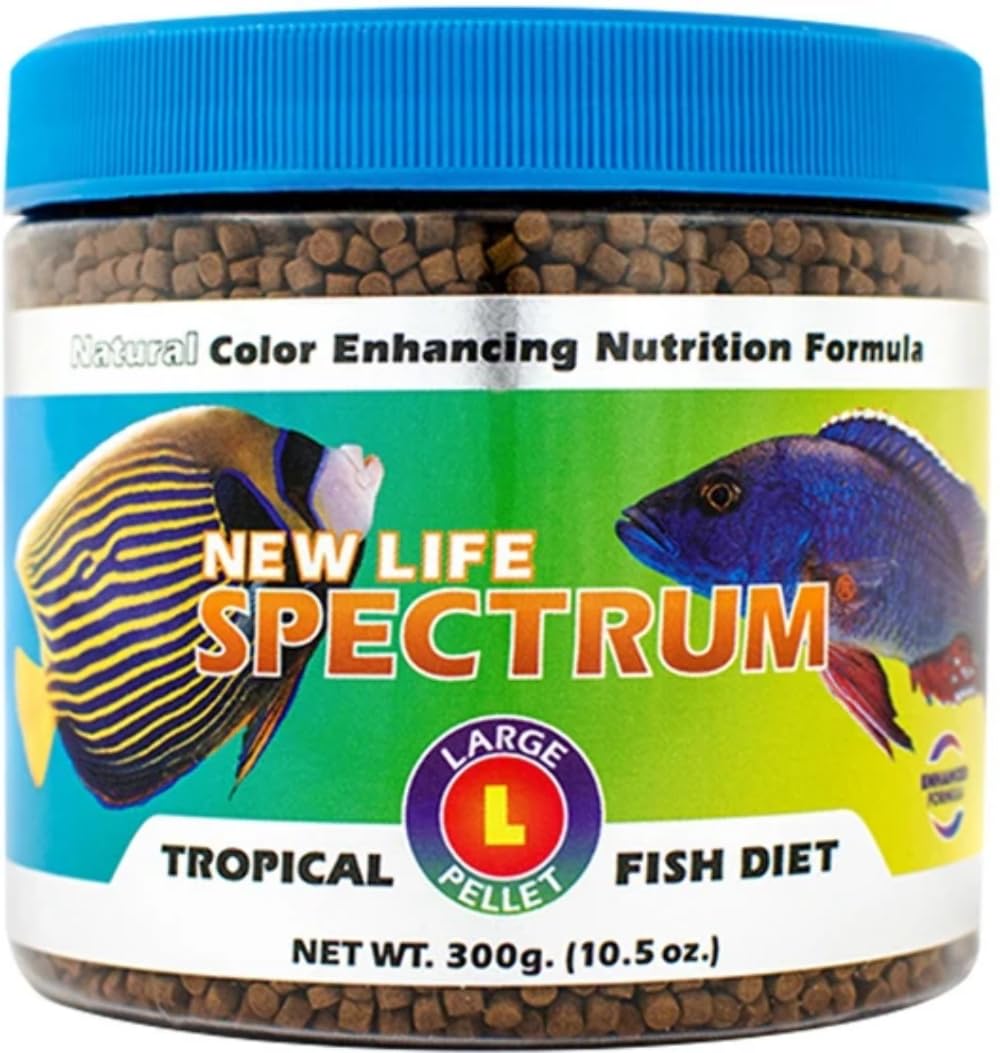 New Life Spectrum Naturox pellets sink, ideal for medium to large tropical fish, enhances color and growth.