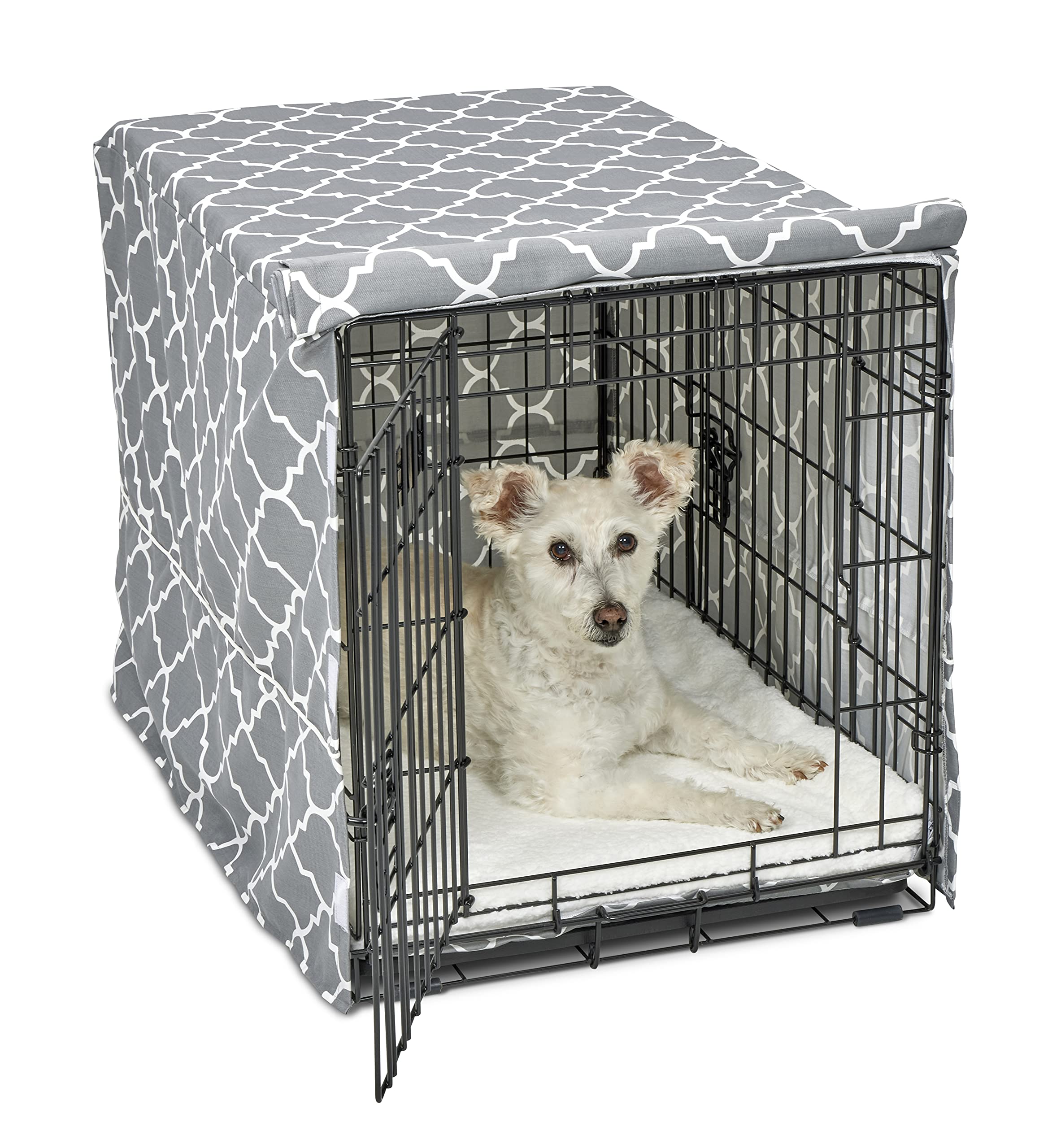 New World 30in crate cover teflon-protector demonstrates spill-repellent protection