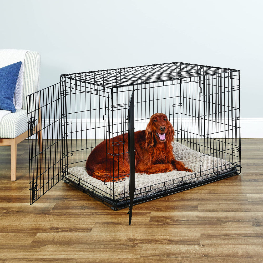 New World crate folding mechanism enables quick collapse for travel