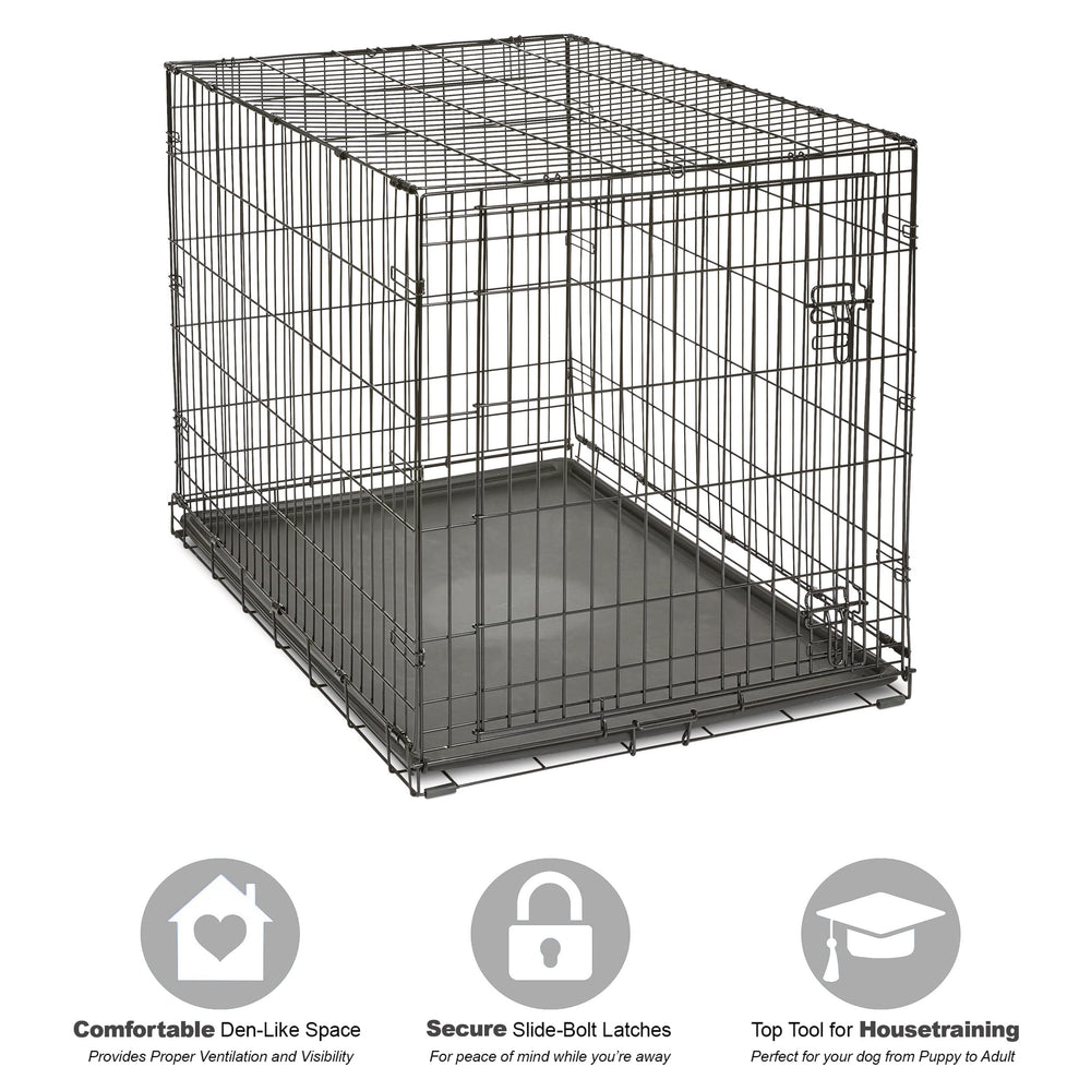 New World crate leak-proof tray simplifies cleanup after meals and accidents.