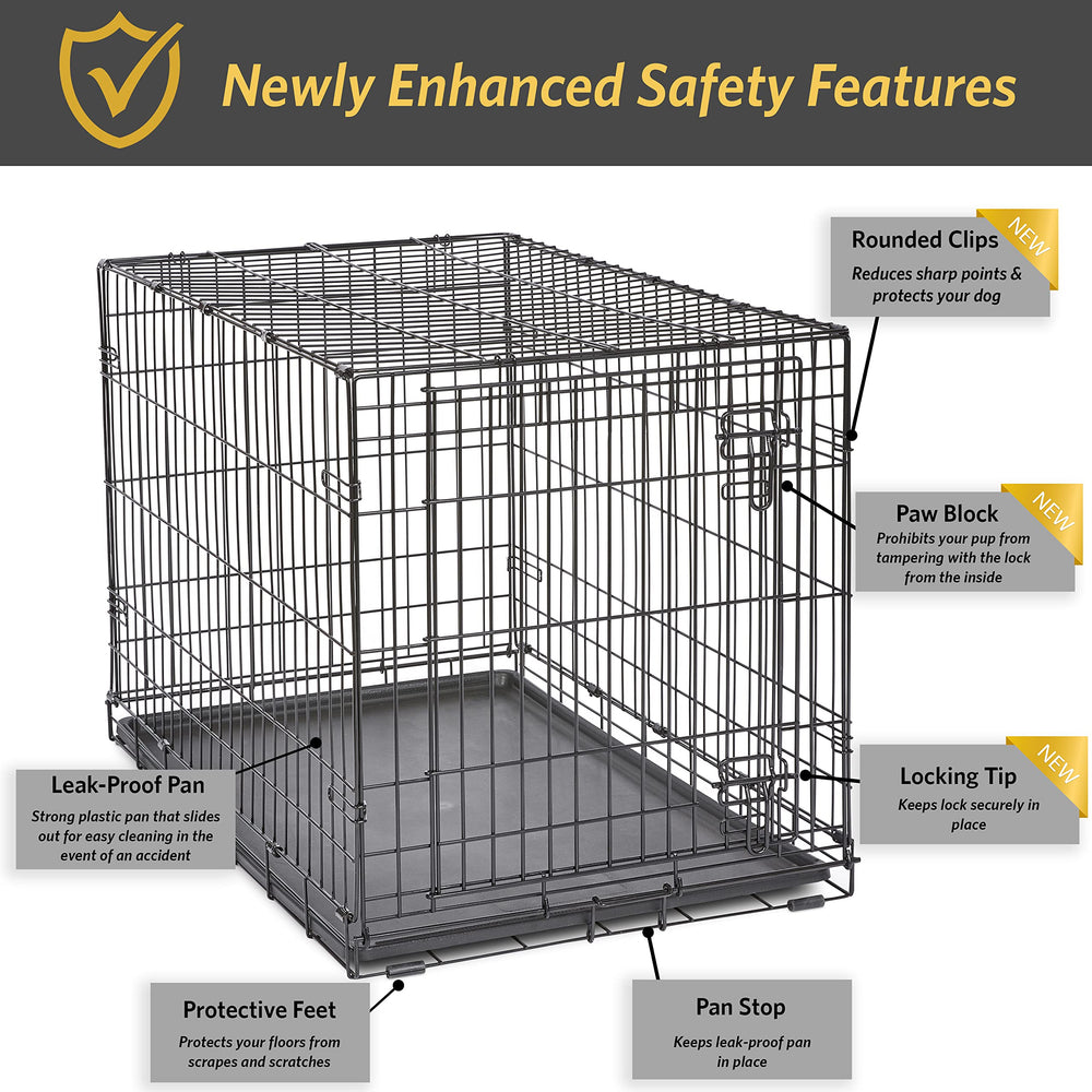 New World leak-proof tray shown for easy cleanup after meals or walks.
