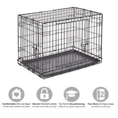New World paw block latch safety feature enhances crate security.