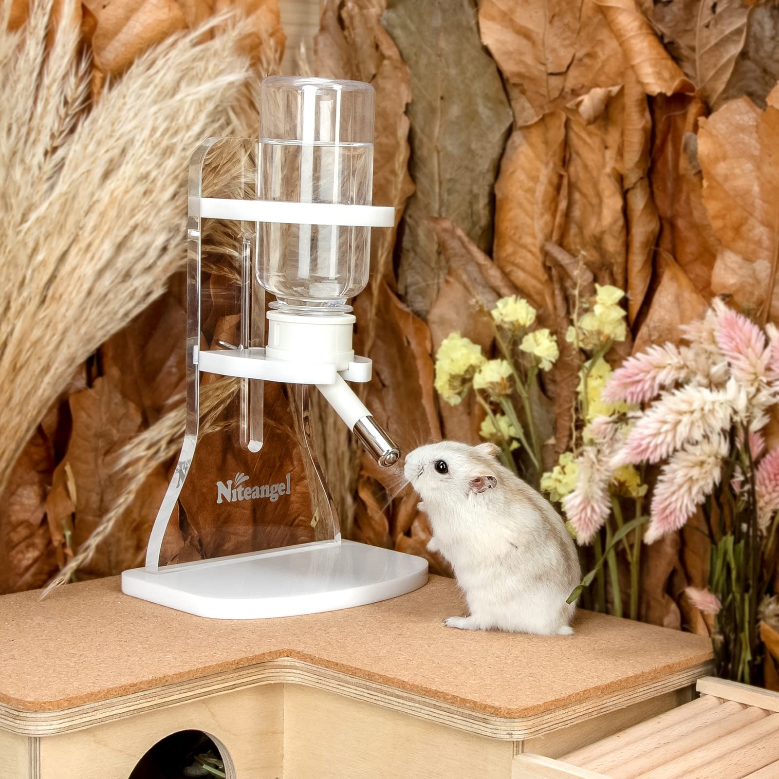 Niteangel water bottle stand has detachable parts for easy cleaning after playtime.