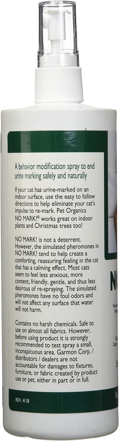 No Mark NaturVet cat spray packaging box, showing product size and indoor/outdoor use.