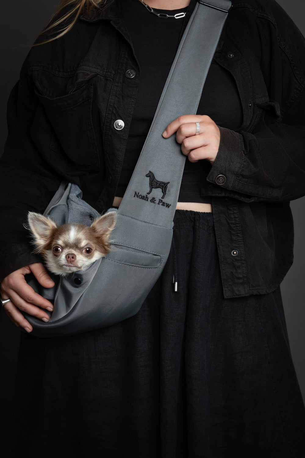 Two-layer safety system with belt and snap on the Noah & Paw sling.