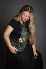 Noah & Paw triple-layer safety features—belt, zip, and head strap—for secure holding