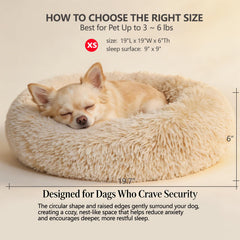 Soft plush fabric and round shape invite gentle relaxation for puppies and cats.