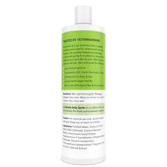Nootie pet bath-time action shows easy rinsing and gentle cleansing.