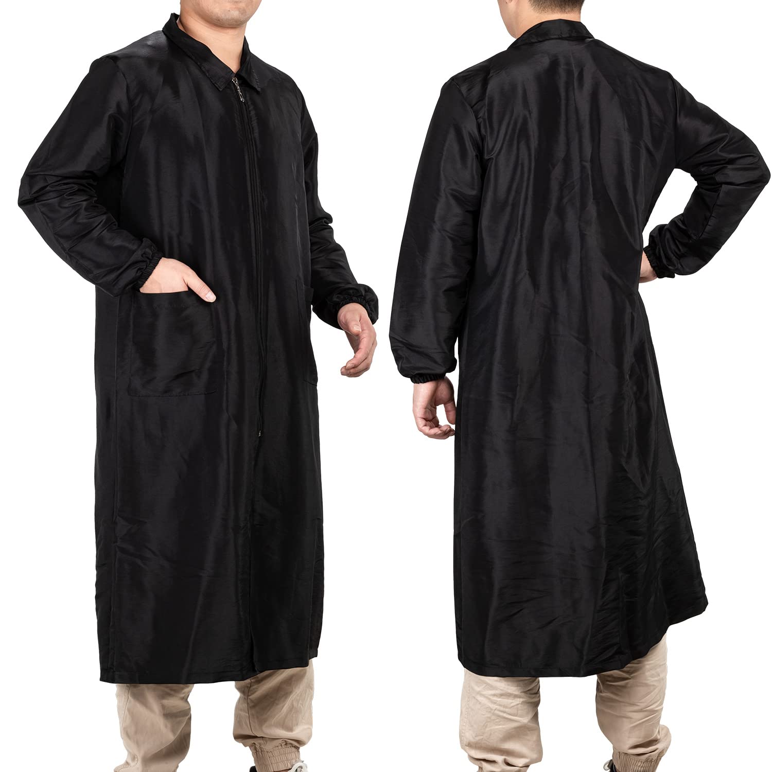 Noverlife grooming jacket pockets closeup showing convenient tool storage for pet care.