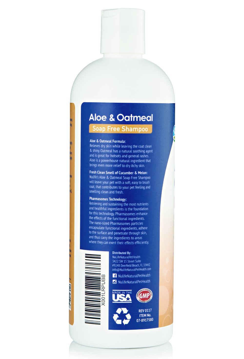 NuLife Oatmeal Shampoo pet-bath-scene featuring calm, comfortable bathing.