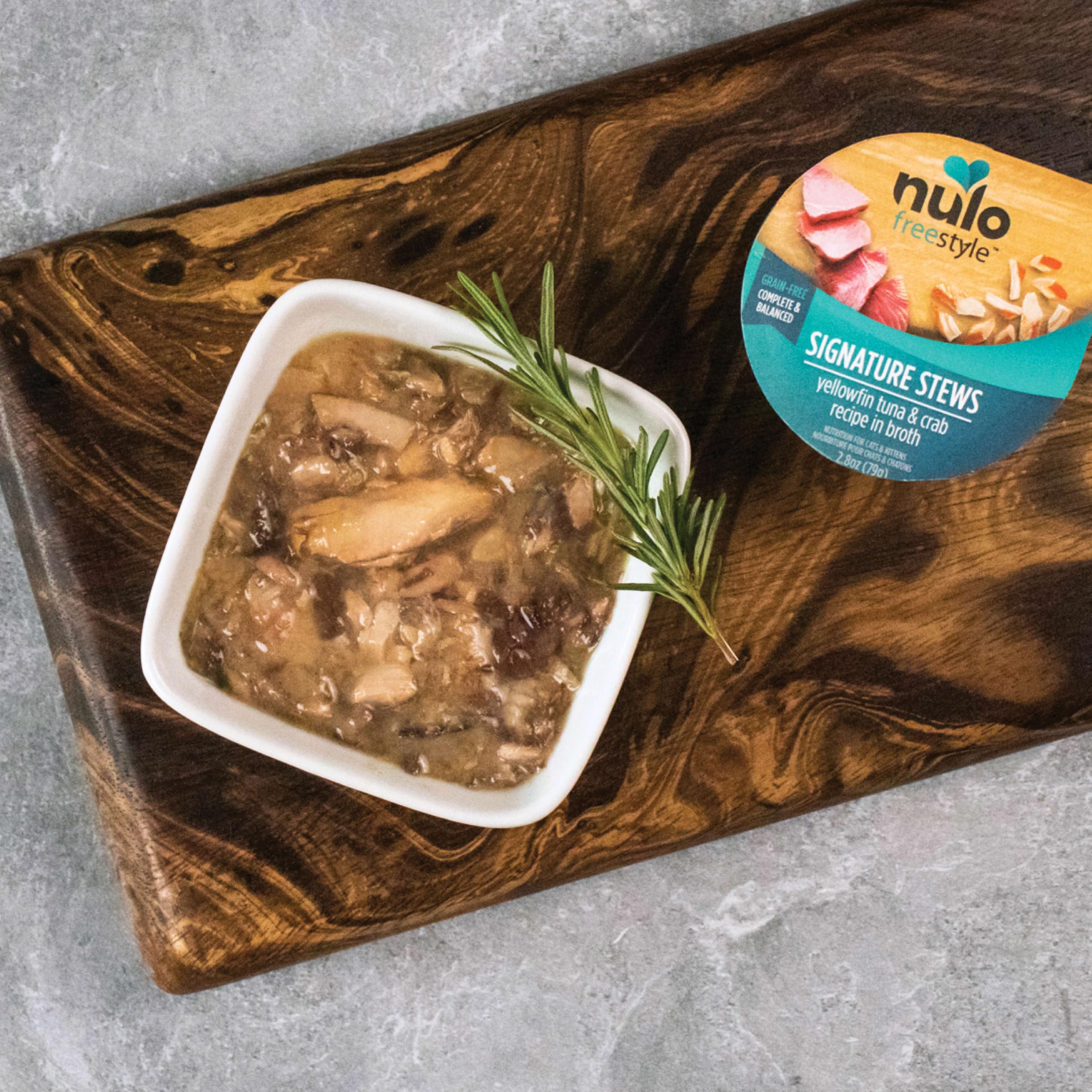 Nulo Freestyle Signature Stew pack-24-cups demonstrates bulk value for households.