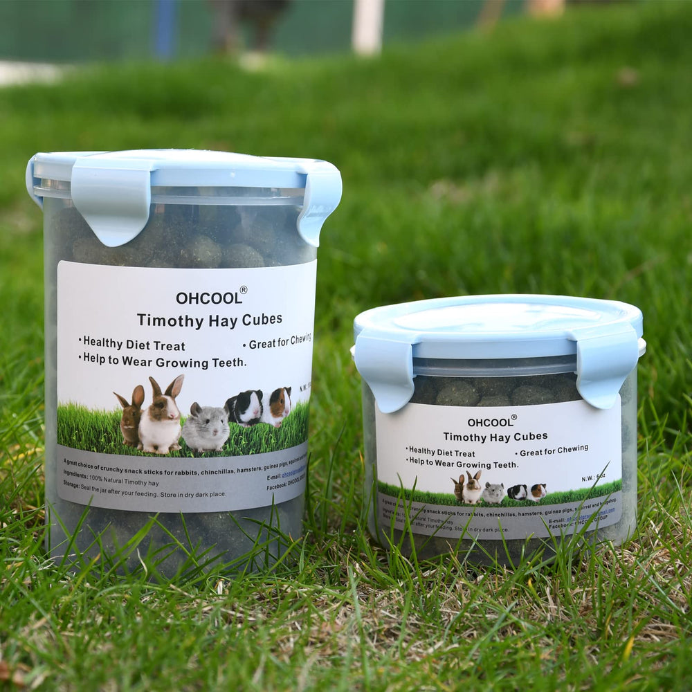 Ohcool Timothy Hay Cubes ingredients overview with pure timothy hay.