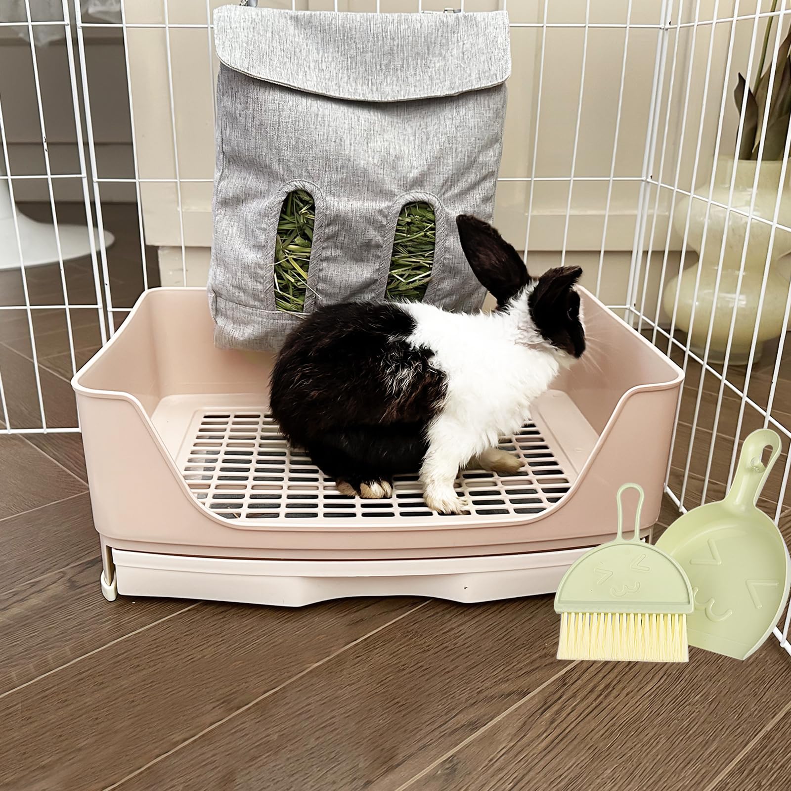 Oleisert multi-animal litter box suitable for rabbits, guinea pigs, and ferrets.