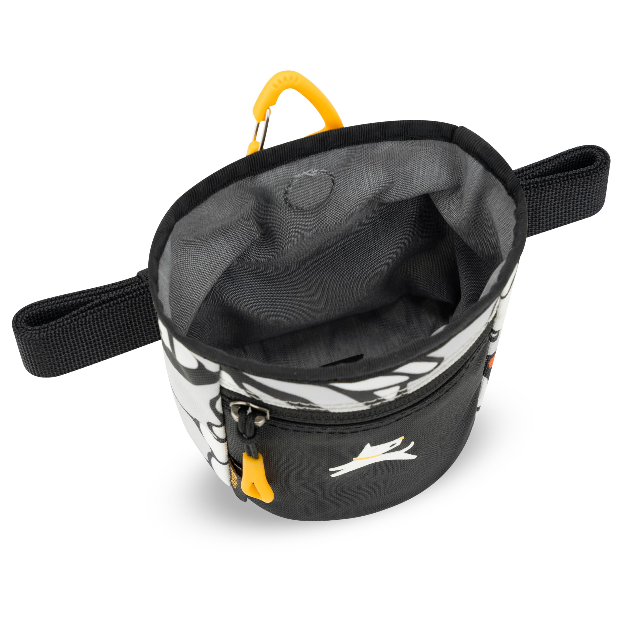 OllyDog Goodie Bag provides quick-access treats to reward dogs on the go.