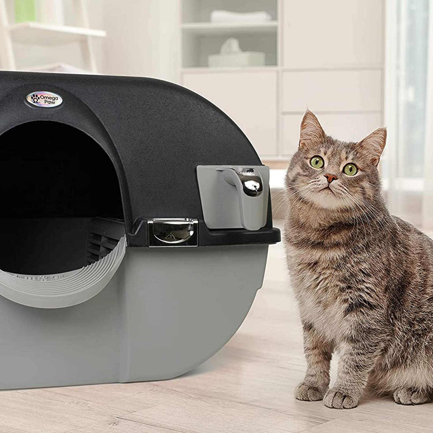 Omega Paw Elite waste drawer ready for quick disposal after use.