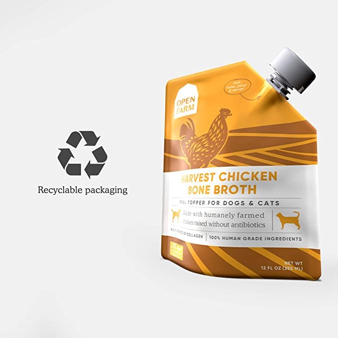 Open Farm bone broth slow-simmer scene, conveying rich, home-cooked aroma for pets.