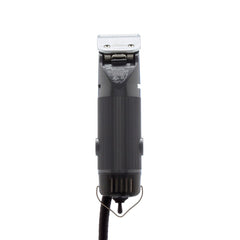 Oster Golden A5 chew-proof housing built for daily grooming sessions.