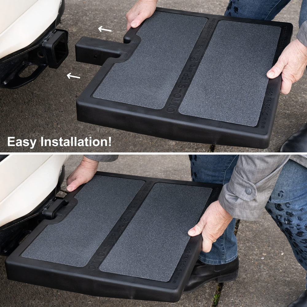 Otto Step in-use car entry shows simple setup for pets