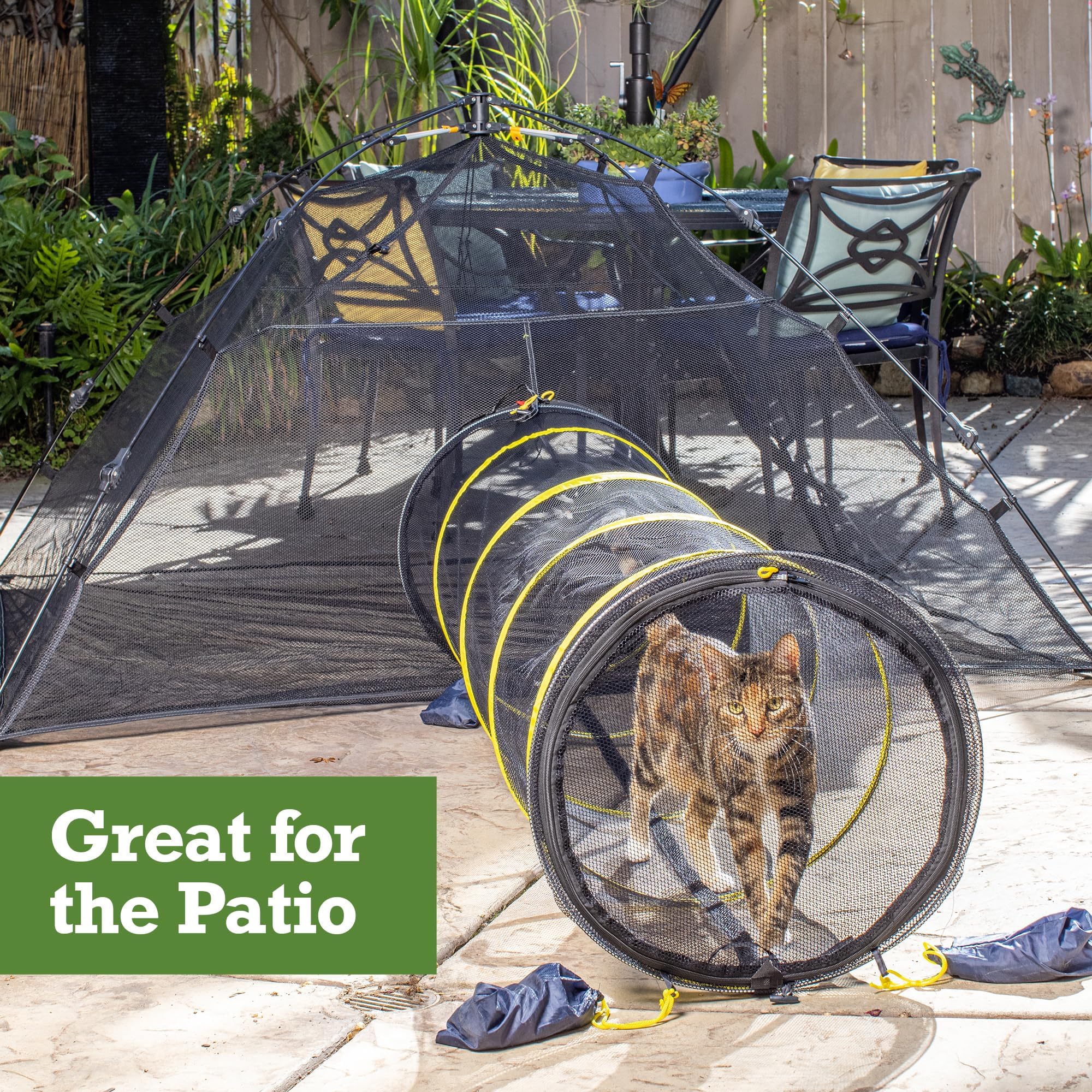 Outback Jack deck and balcony use keeps pets safe outdoors.