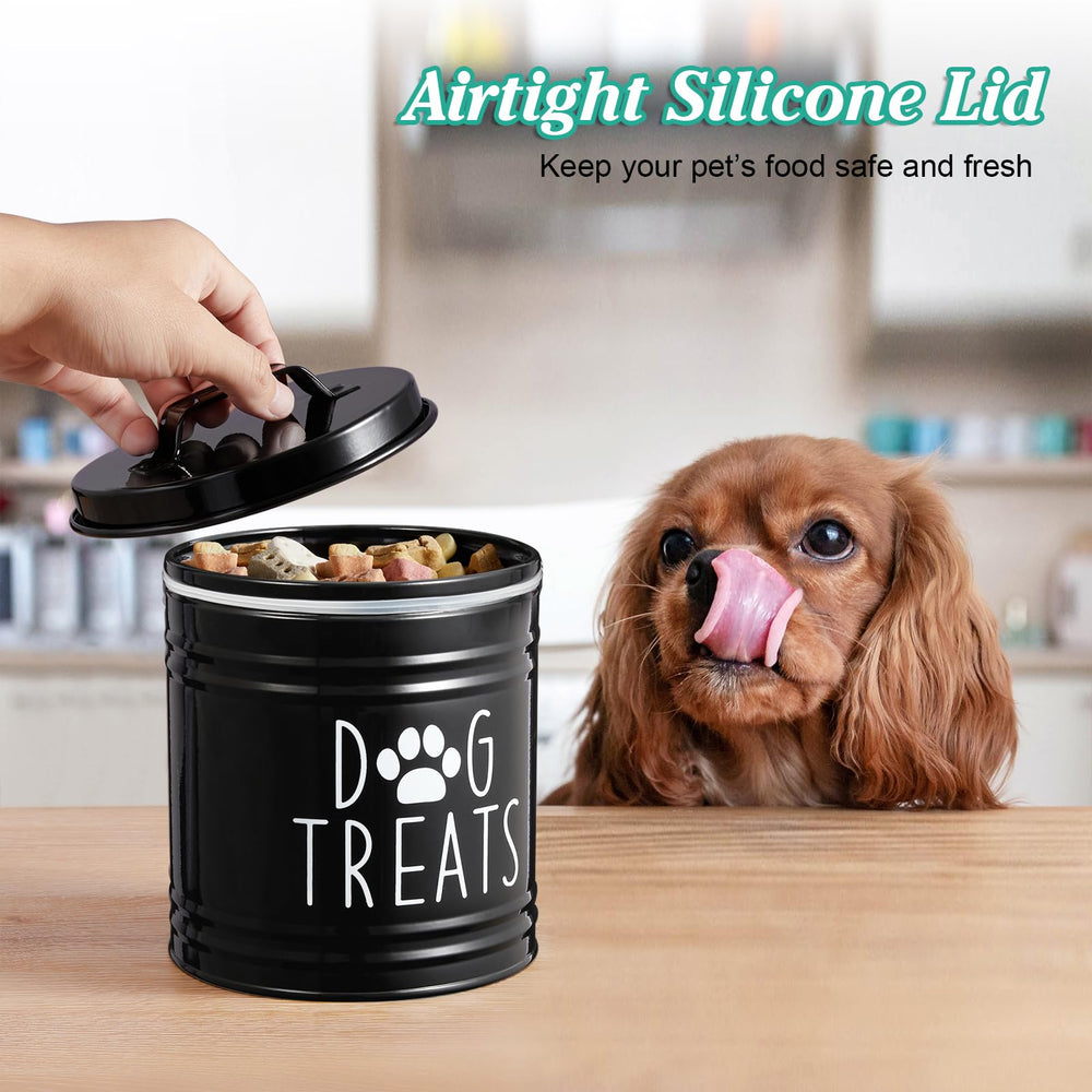 OUTNILI airtight-seal showing freshness protection for treats and dry snacks