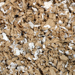 Oxbow Pure Comfort White Bedding demonstrates odor control for clean habitats.