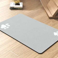 PADOOR absorbent pet feeding mat soaking up spills to protect floors.