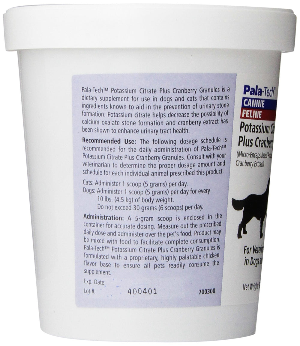 Pala-Tech granules being dosed to support bladder health and stone prevention.