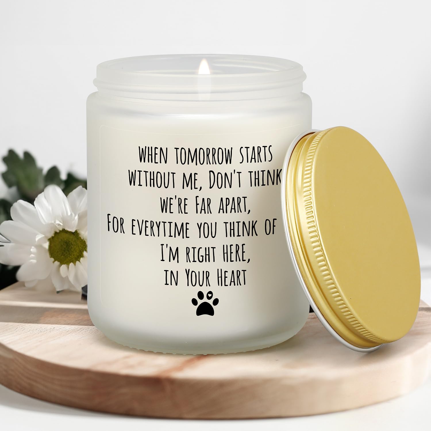 PARDIEUR soy wax candle offers calm ambience and long burn.