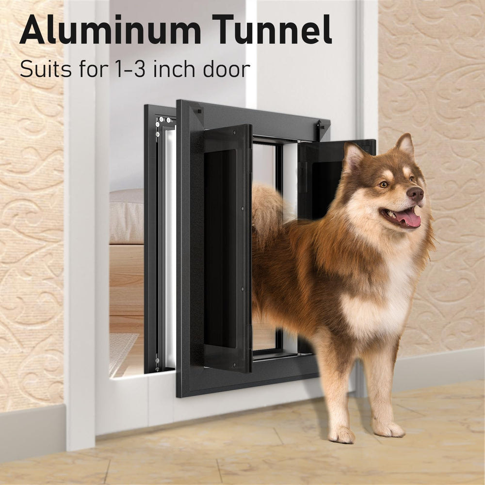 PATAPLUS double magnetic flaps seal out weather and reduce drafts.